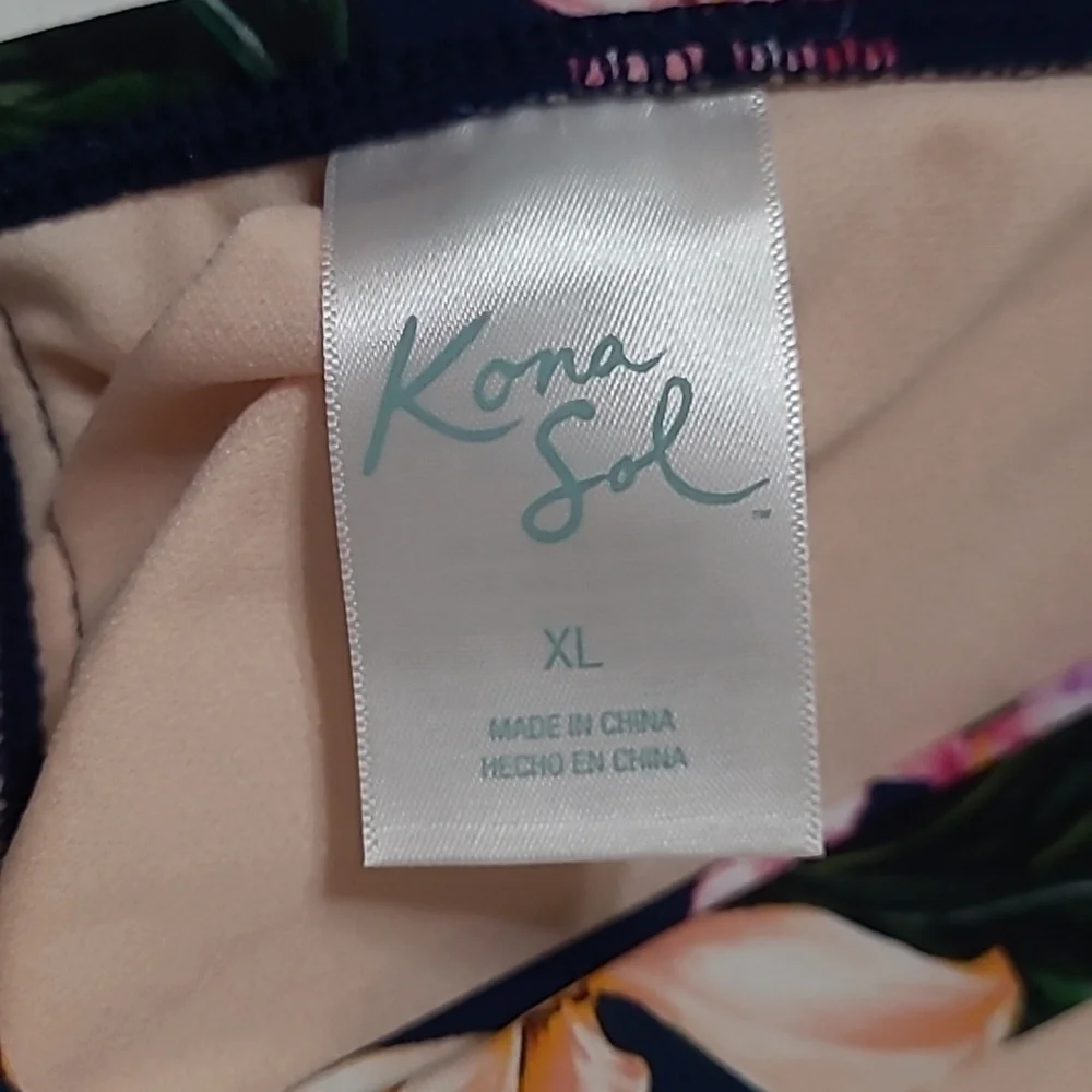 Kona Sol Navy Blue Floral Triangle Bikini Top size XL